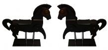 2 Horses