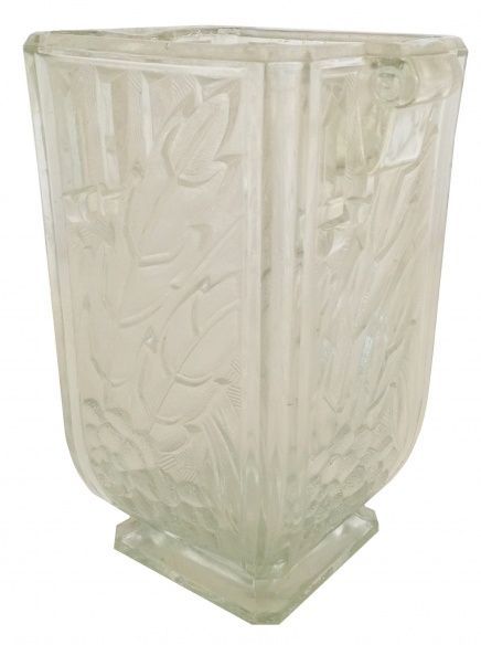 Vase (Argentina)
