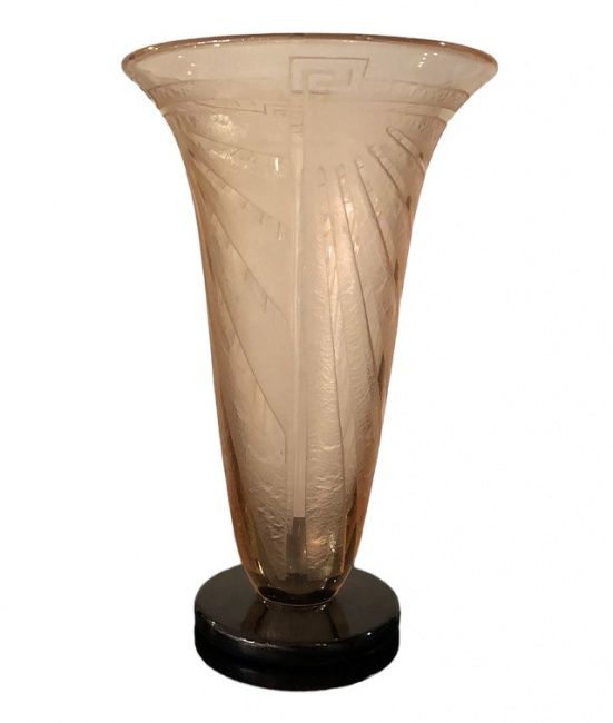 Glass Schneider