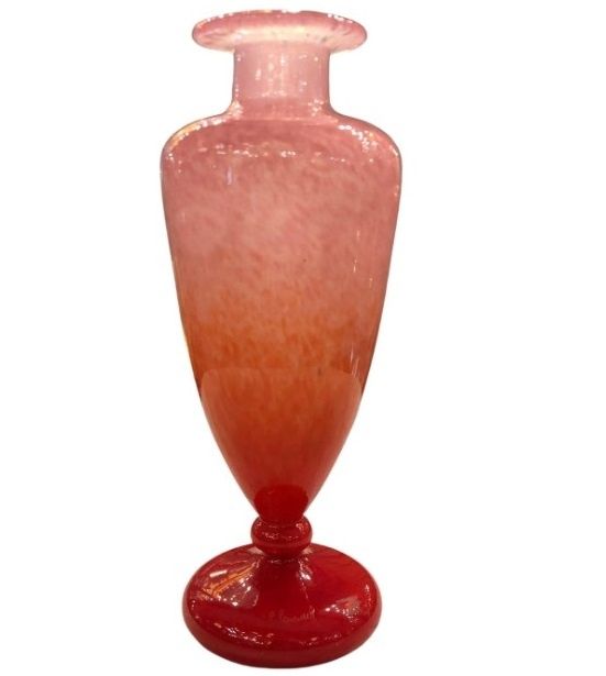 Glass Schneider