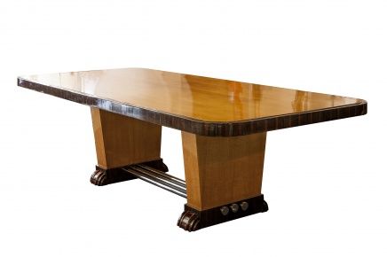 Table ( 10 people )