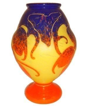 Glass Le Verre ( Flowers Begonias )(French)